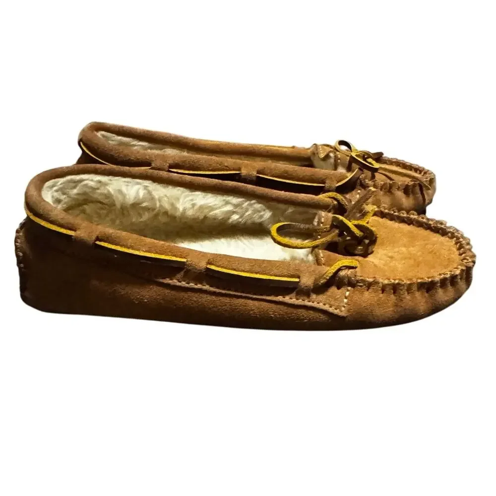 Minnetonka Moccasin Slippers Tan Suede Faux Fur Lined Women's Size 7